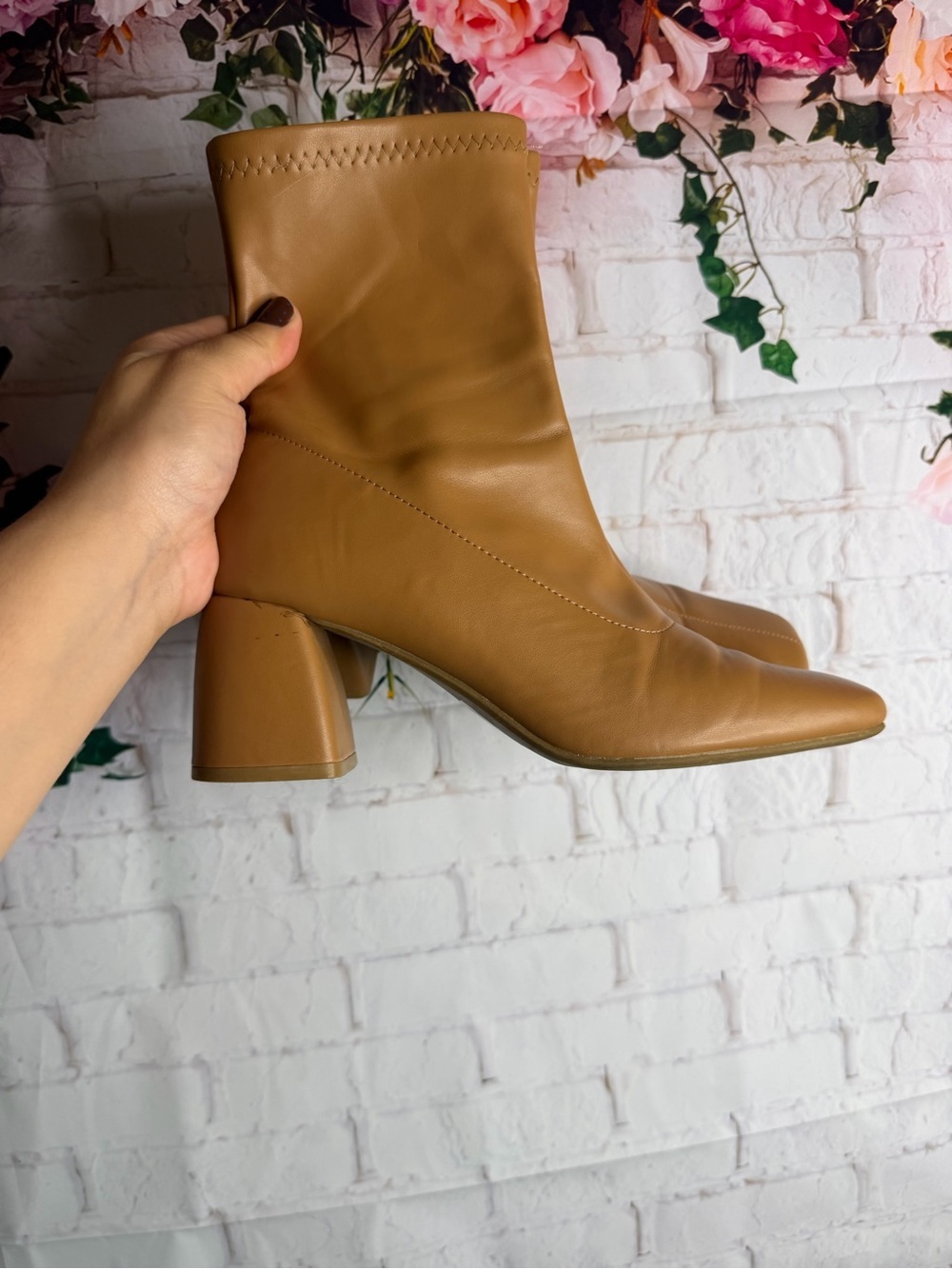 Delicious Chestnut Tan Block Heel Ankle Boots